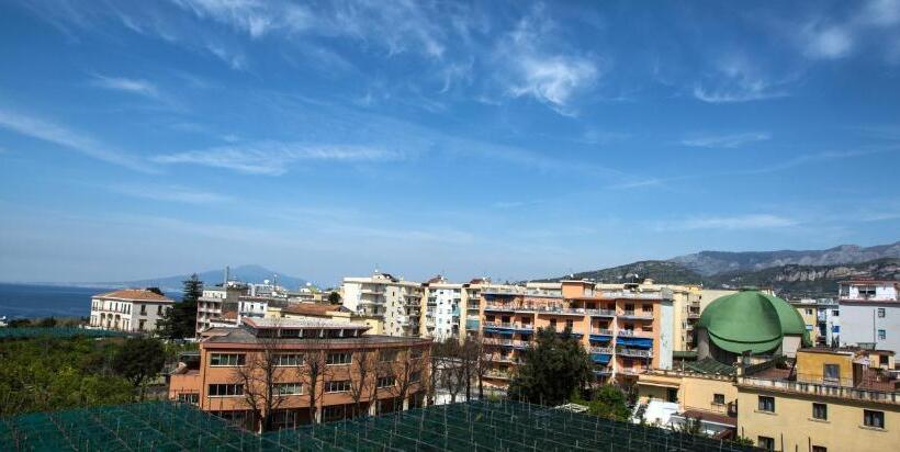 海景标准间带阳台, Sea Room Sorrento