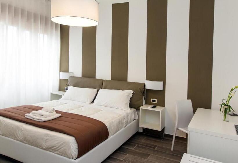 带大床的标准间, Sea Room Sorrento