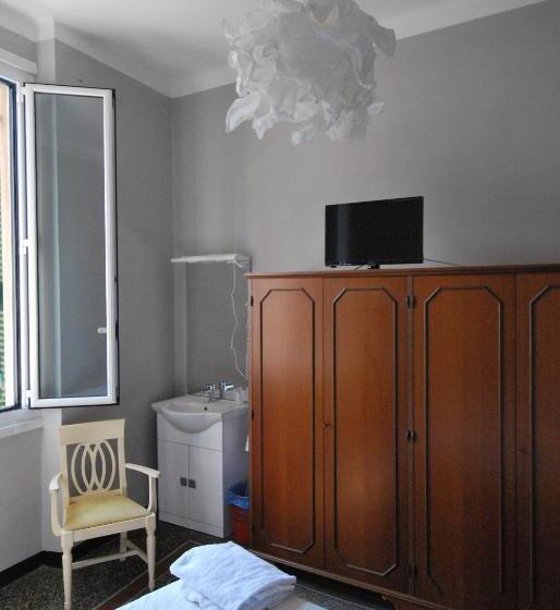 Номер Стандарт Совместная Ванная, Albergo La Vela