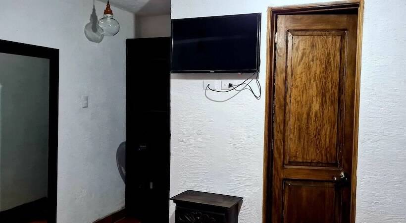 اتاق استاندارد, Real Antigua