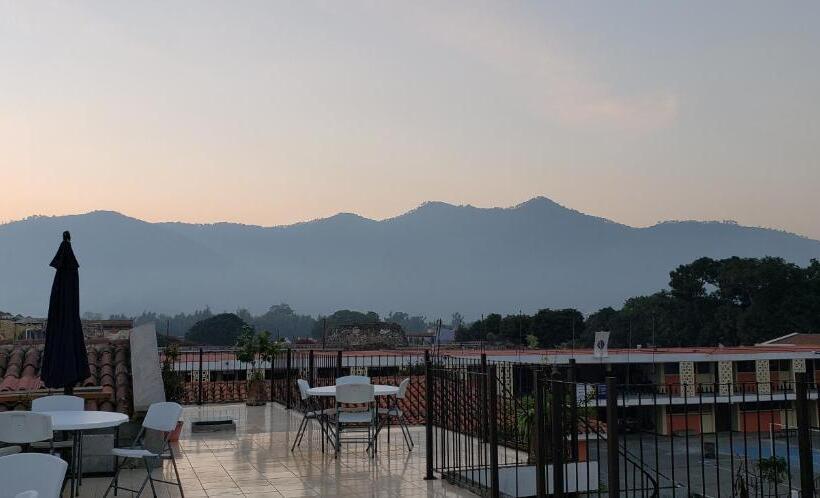 اتاق استاندارد, Real Antigua