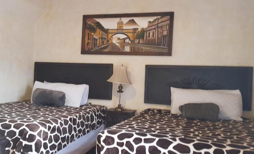 اتاق سوپریور با چشمانداز شهر, Real Antigua