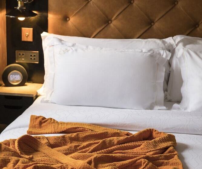 Family Suite, The Radh