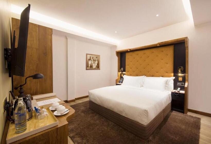 Family Suite, The Radh