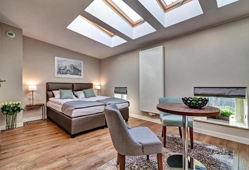 اتاق سوپریور, Joyinn Apart