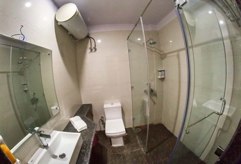 חדר דלוקס, Blue Pine Resort