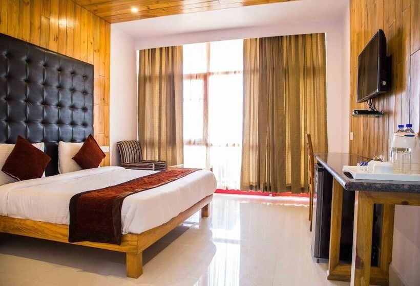 חדר דלוקס, Blue Pine Resort