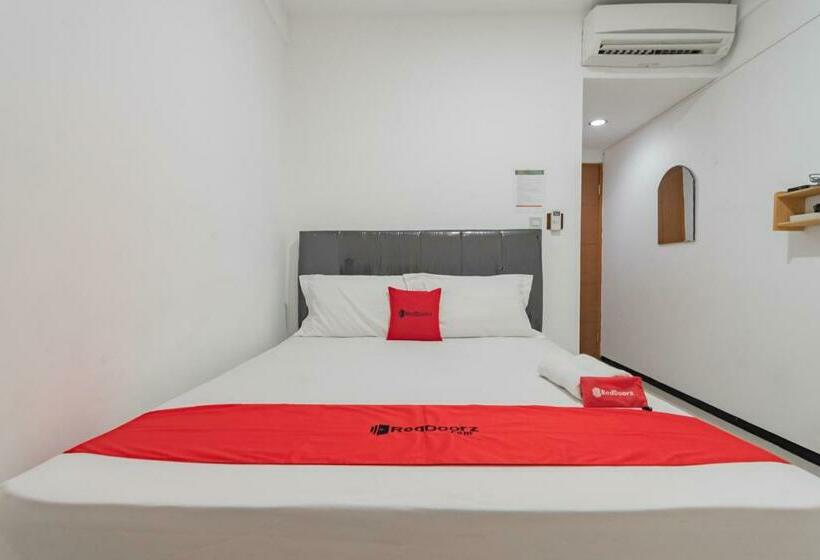 豪华房间, Reddoorz Syariah Near Regol Park Bandung