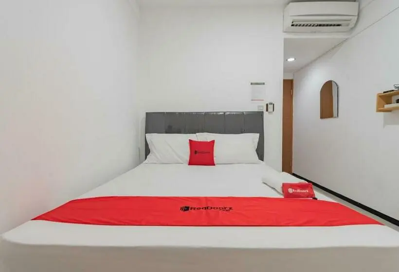デラックスルーム, Reddoorz Syariah Near Regol Park Bandung