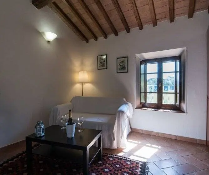 エコノミールーム, Tenuta Decimo Il Borgo Di Mariano