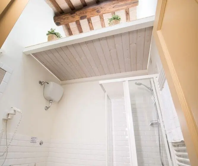 エコノミールーム, Tenuta Decimo Il Borgo Di Mariano