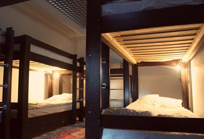 共用房间的床, Like Hostel Kaluga