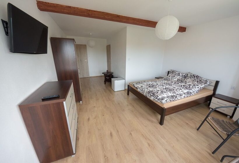 اتاق استاندارد با بالکن, Vipabo Solnespa   Sauna, Grota Solna, łaźnia Parowa