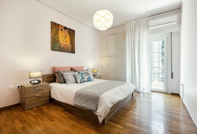 آپارتمان خانوادگی 2 خوابه, Acropolis Boutique Suite