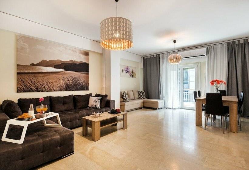 آپارتمان خانوادگی 2 خوابه, Acropolis Boutique Suite