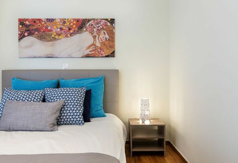 آپارتمان خانوادگی 2 خوابه, Acropolis Boutique Suite