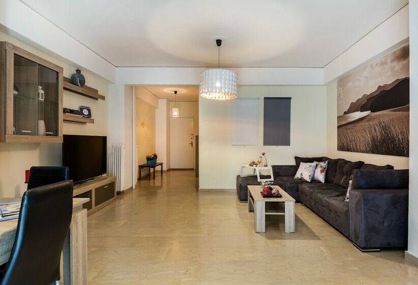 آپارتمان خانوادگی 2 خوابه, Acropolis Boutique Suite