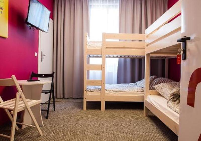 4인용 스탠다드 룸, Moon Hostel Poznań