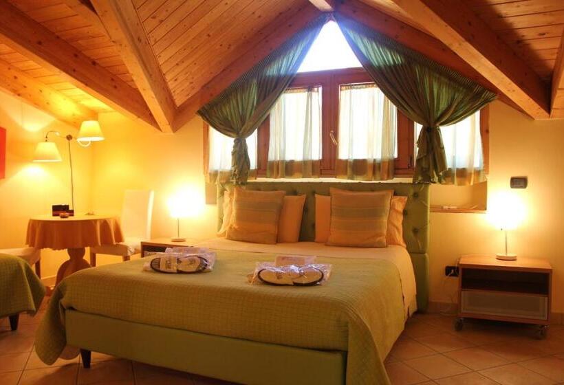 سوییت جونیور, B&b Domus Traiani Benevento
