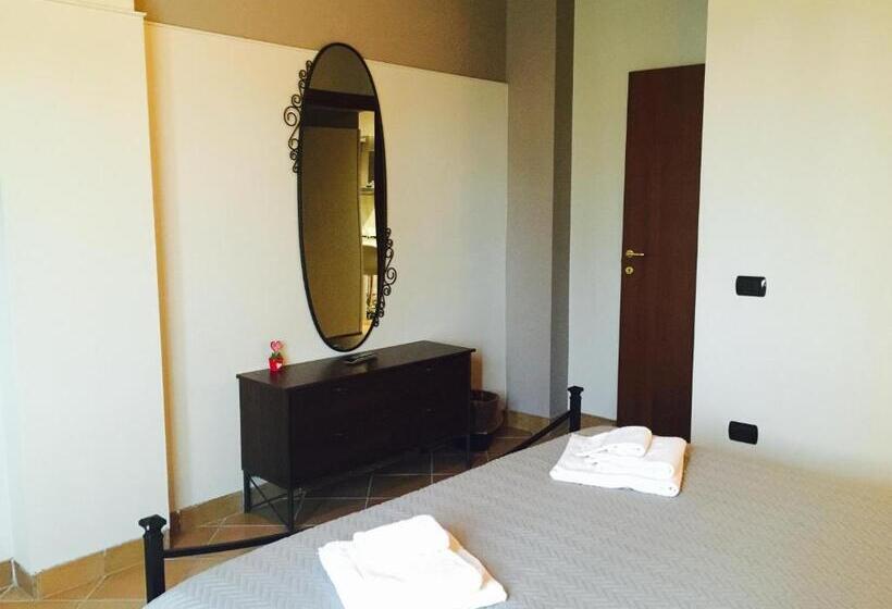 آپارتمان سوپریور 1 خوابه, B&b Domus Traiani Benevento