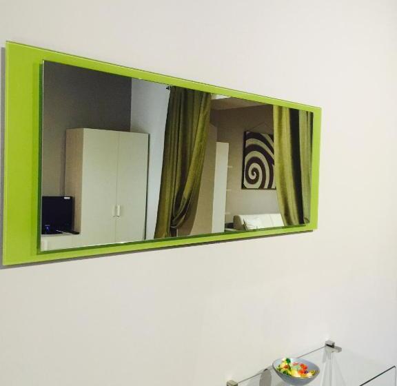 آپارتمان سوپریور 1 خوابه, B&b Domus Traiani Benevento