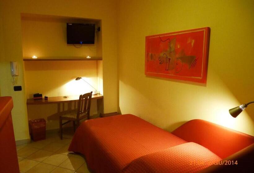 اتاق خانواده اجرایی, B&b Domus Traiani Benevento