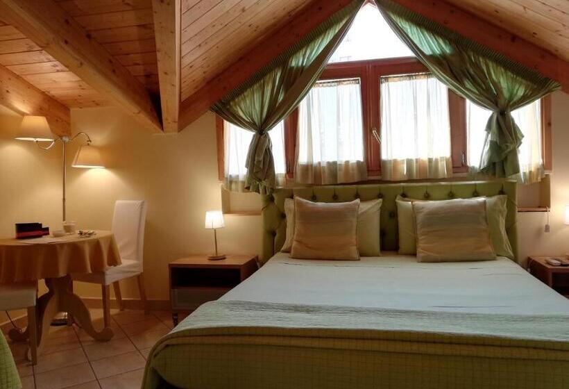 سوییت جونیور, B&b Domus Traiani Benevento