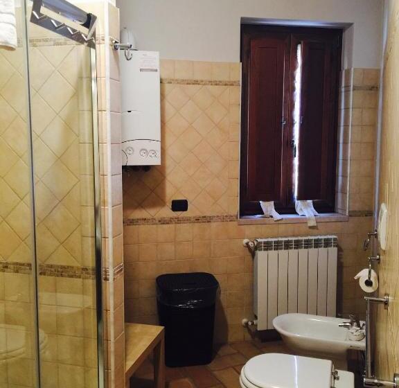 آپارتمان سوپریور 1 خوابه, B&b Domus Traiani Benevento