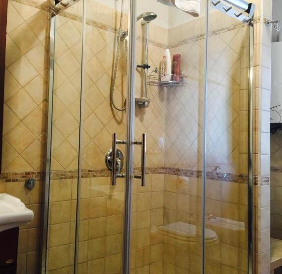 آپارتمان سوپریور 1 خوابه, B&b Domus Traiani Benevento