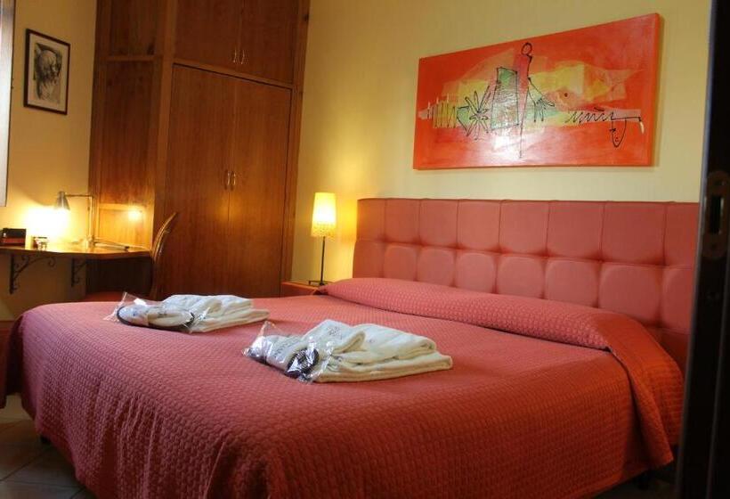 اتاق خانواده اجرایی, B&b Domus Traiani Benevento