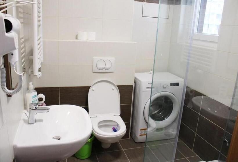 Студия Стандарт, Corvin Holiday Apartments