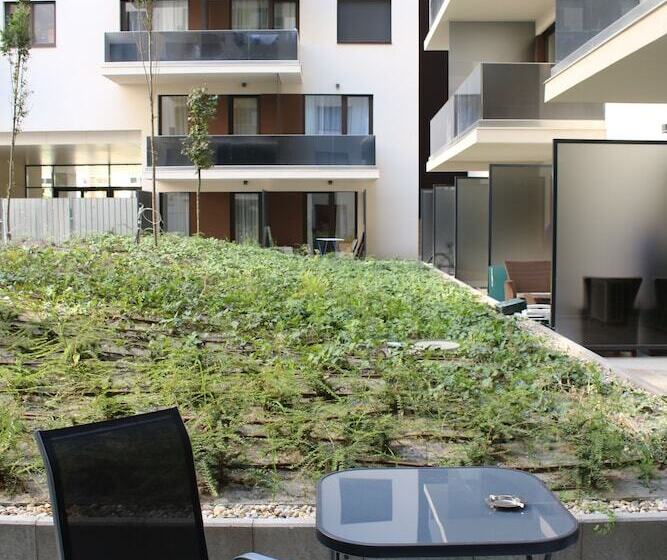 Студия Стандарт, Corvin Holiday Apartments