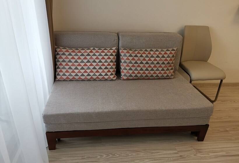 Студия Стандарт, Corvin Holiday Apartments