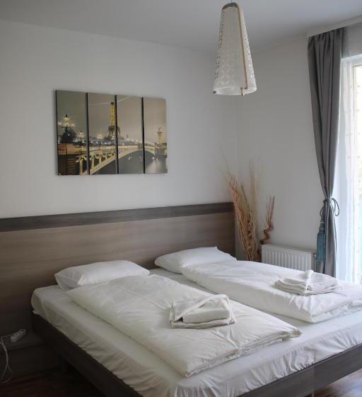 Студия Стандарт, Corvin Holiday Apartments