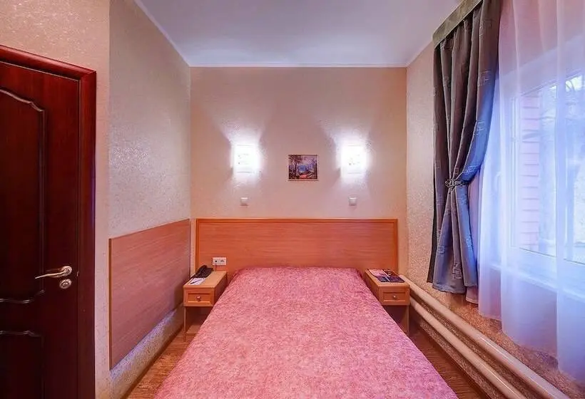Chambre Standard Individuelle, Jungle