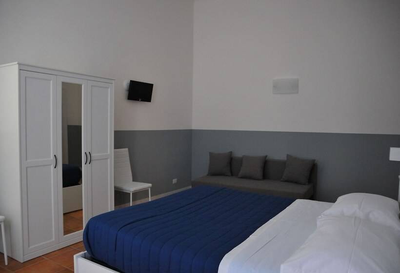 سوییت جونیور, Le Pignattelle B&b