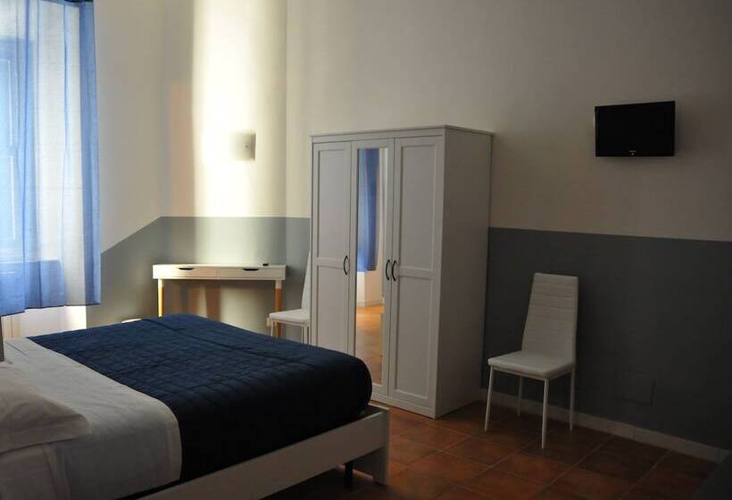 سوییت جونیور, Le Pignattelle B&b