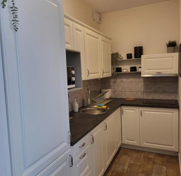 침실 1개 아파트, Moon Hostel Poznań