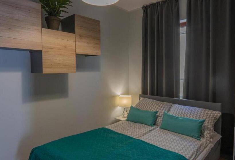 침실 2개 아파트, Moon Hostel Poznań