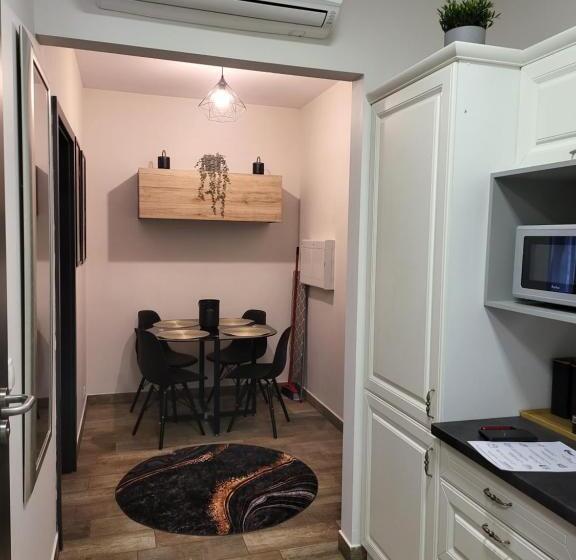 Апартаменты Deluxe 1 Спальня, Moon Hostel Poznań
