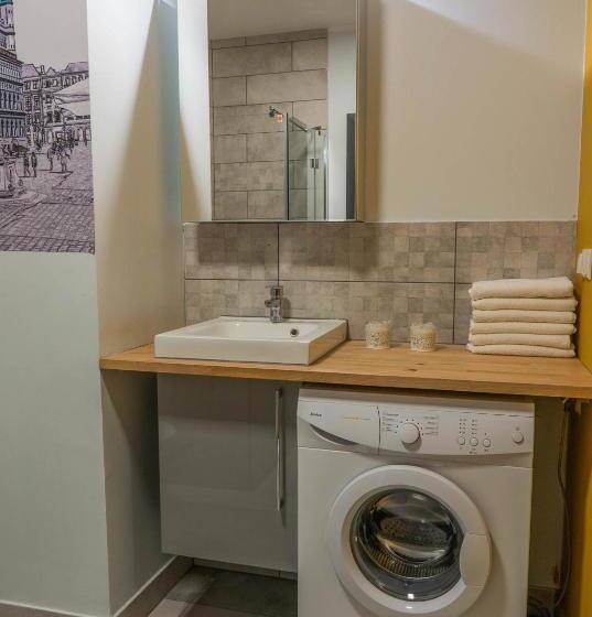 침실 1개 디럭스 아파트, Moon Hostel Poznań