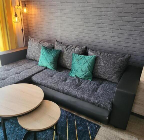 침실 1개 디럭스 아파트, Moon Hostel Poznań