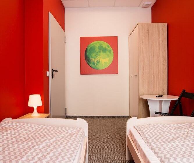 스탠다드 싱글 룸, Moon Hostel Poznań