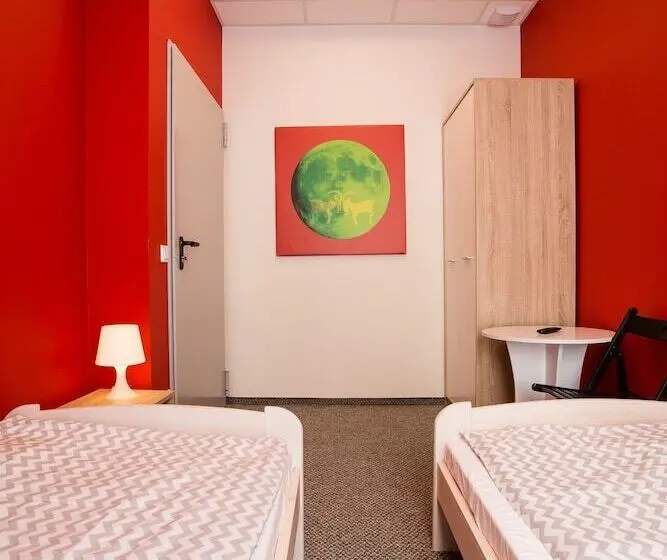 Standard Yhden Hengen Huone, Moon Hostel Poznań
