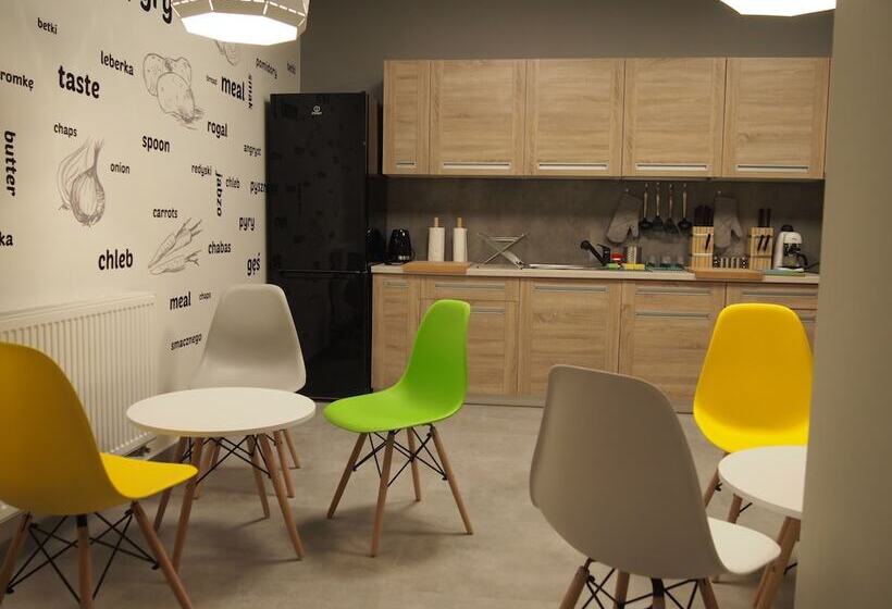 Четырехместный Номер Стандарт, Moon Hostel Poznań