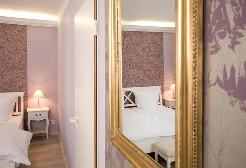 Номер Премиум, Pension Mariposa