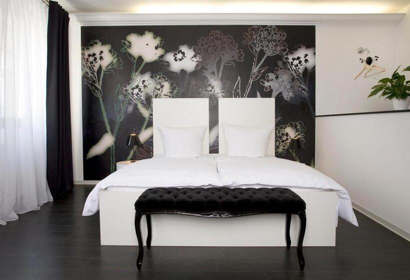 Номер Премиум, Pension Mariposa