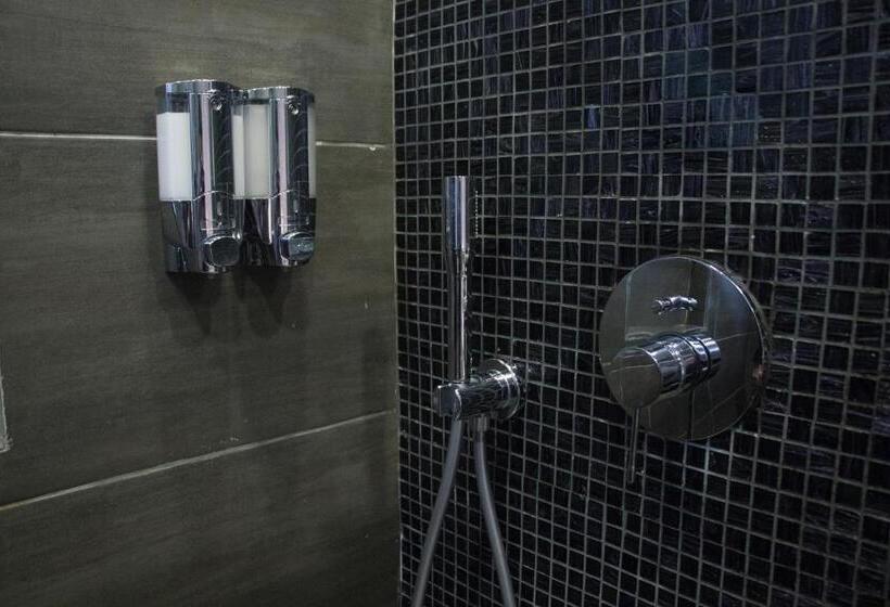 اتاق لوکس, Sunshine Suites