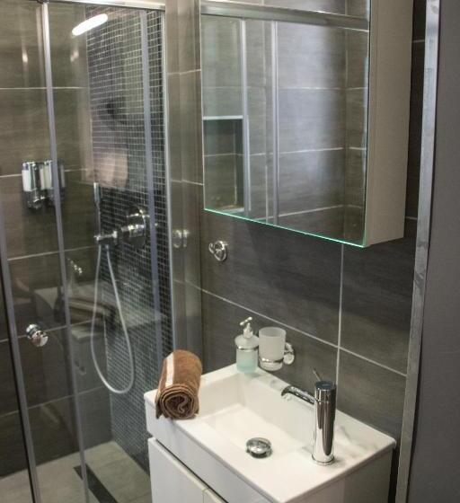 اتاق لوکس, Sunshine Suites