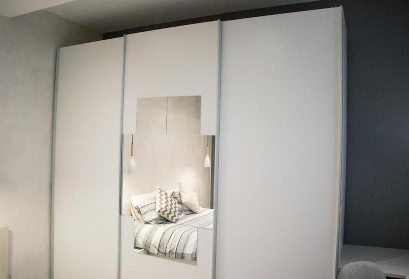 اتاق لوکس, Sunshine Suites